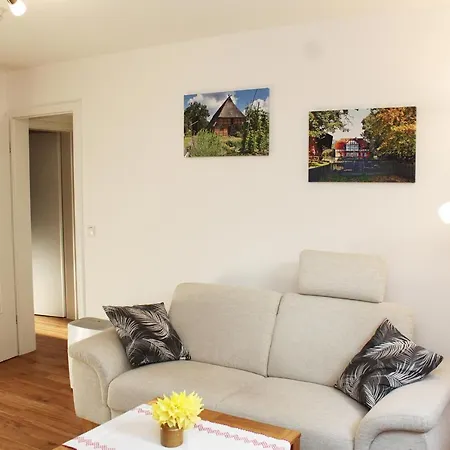 Ferienwohnung Kastanienblick *
